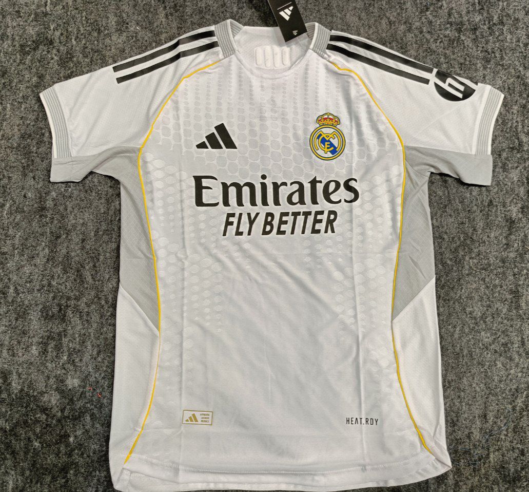 تيشيرت ريال مدريد الأساسي Real Madrid Home – موسم 2025/2026 مستورد